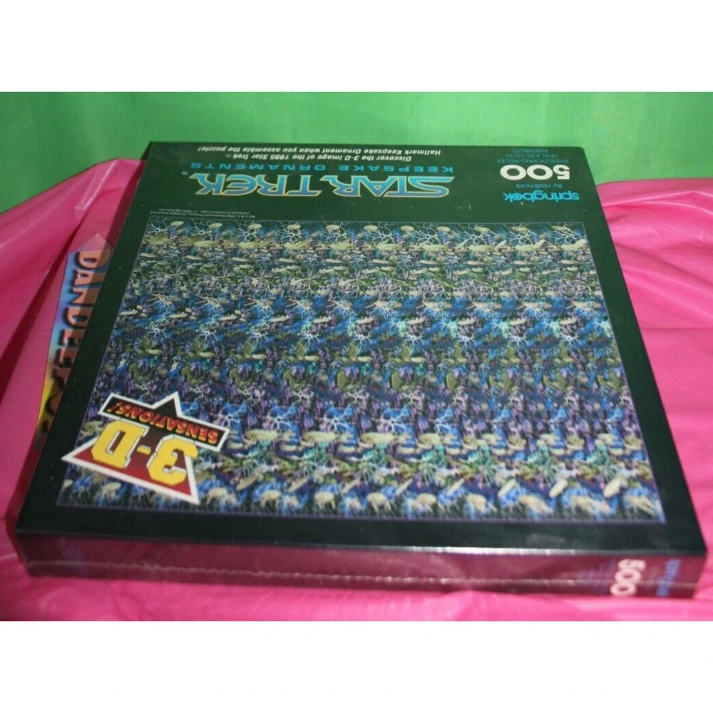 Springbok By Hallmark 3-D Vintage Star Trek Ornaments 500 Piece Puzzle Sealed